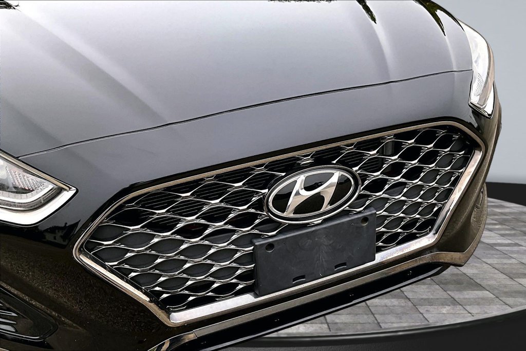 Used 2018 Hyundai Sonata Sport w/ Winter Weather Package FWD image 28