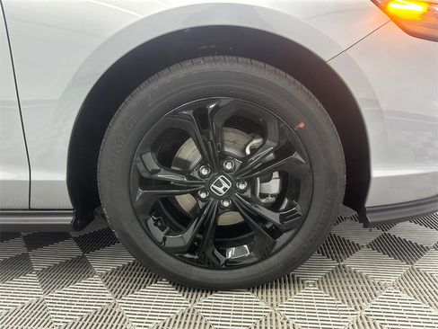 New 2025 Honda Accord SE image 14