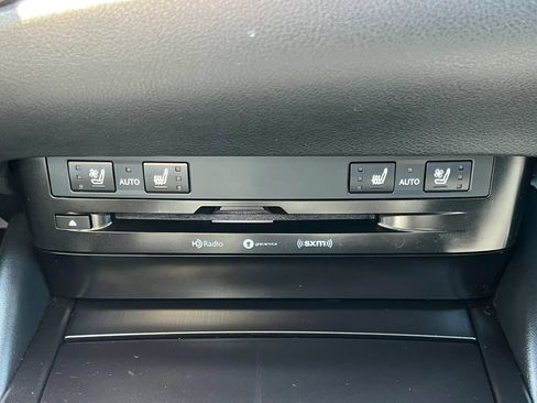 Used 2019 Lexus ES 350 w/ Premium Package FWD image 36
