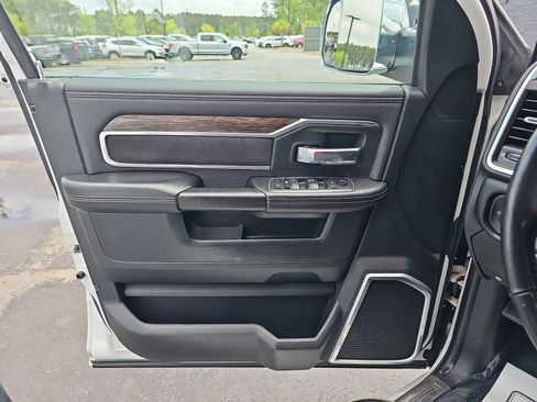 Used 2020 RAM 2500 Laramie image 27