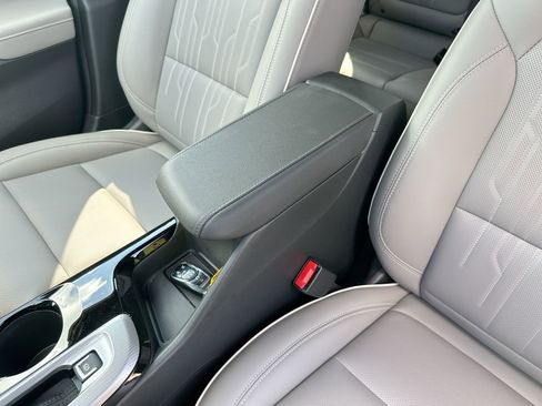 New 2026 Buick Envista Avenir FWD image 21