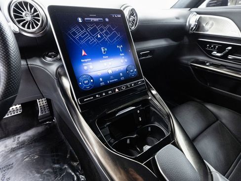 Used 2022 Mercedes-Benz SL 55 AMG SL 55 AMG image 16