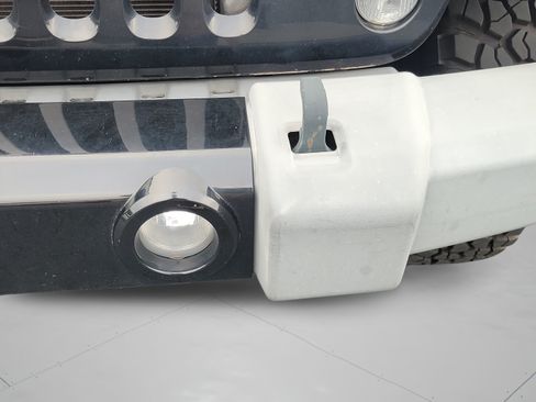 Used 2014 Jeep Wrangler Sport AWD/4WD image 11