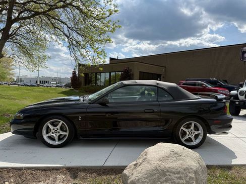 Used 1996 Ford Mustang Cobra RWD image 3