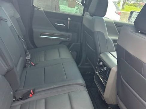 Certified 2025 GMC Hummer EV 2X w/ Extreme Off-Road Package AWD/4WD image 4