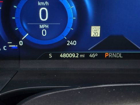 Used 2022 Ford Escape Titanium image 26