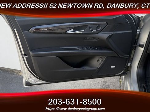 Used 2017 Cadillac CT6 Luxury AWD/4WD image 10