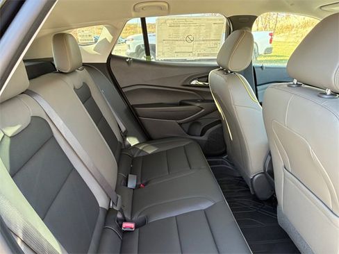 New 2026 Chevrolet Trax ACTIV w/ Driver Confidence Package image 15