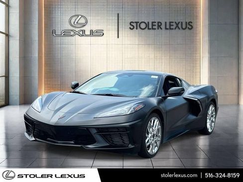 Used 2026 Chevrolet Corvette Stingray Coupe w/ 1LT RWD image 3