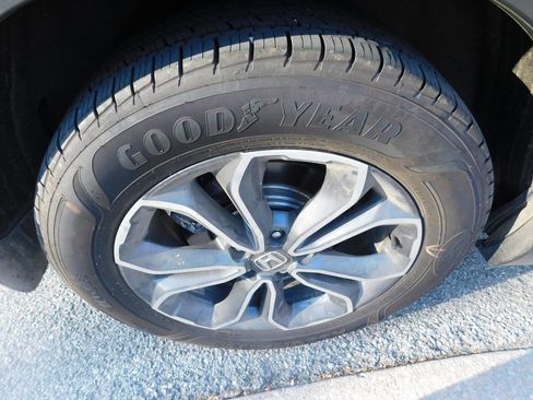 Certified 2022 Honda CR-V EX-L image 9