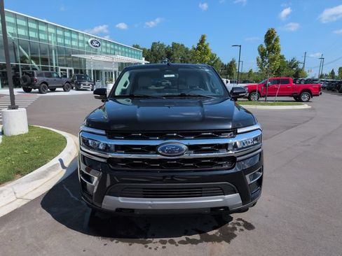 Certified 2023 Ford Expedition Limited AWD/4WD image 8