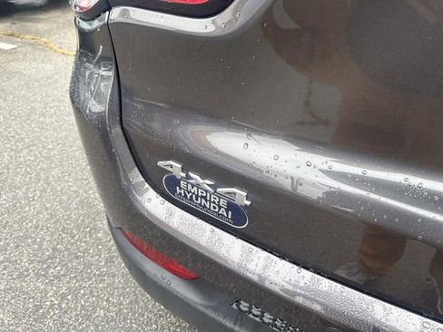 Used 2024 Jeep Compass Limited image 8