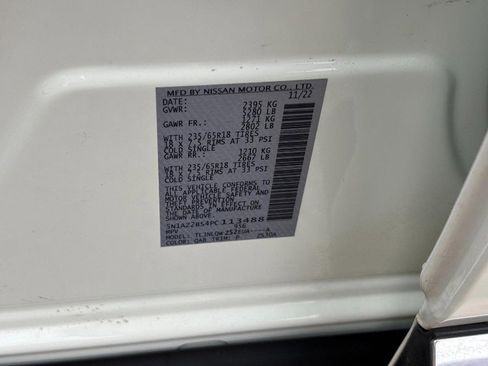 Used 2023 Nissan Murano SV image 25