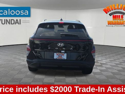 Used 2025 Hyundai Kona SEL image 7