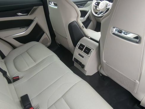 New 2025 Jaguar F-PACE R-Dynamic S AWD/4WD image 8