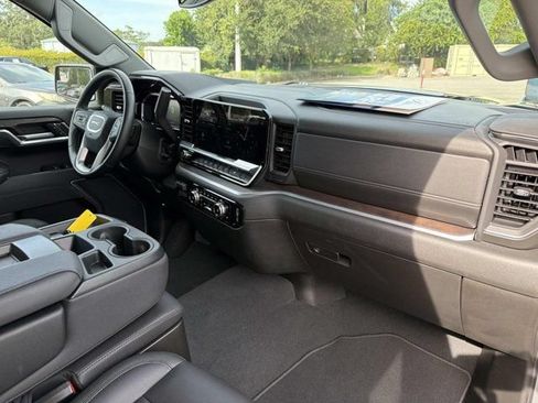 Used 2026 GMC Sierra 1500 SLT RWD image 19