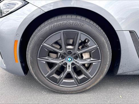 Used 2024 BMW i4 eDrive35 w/ Premium Package RWD image 32