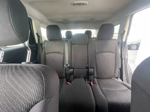 Used 2013 Dodge Journey SXT w/ Flexible Seating Group image 22