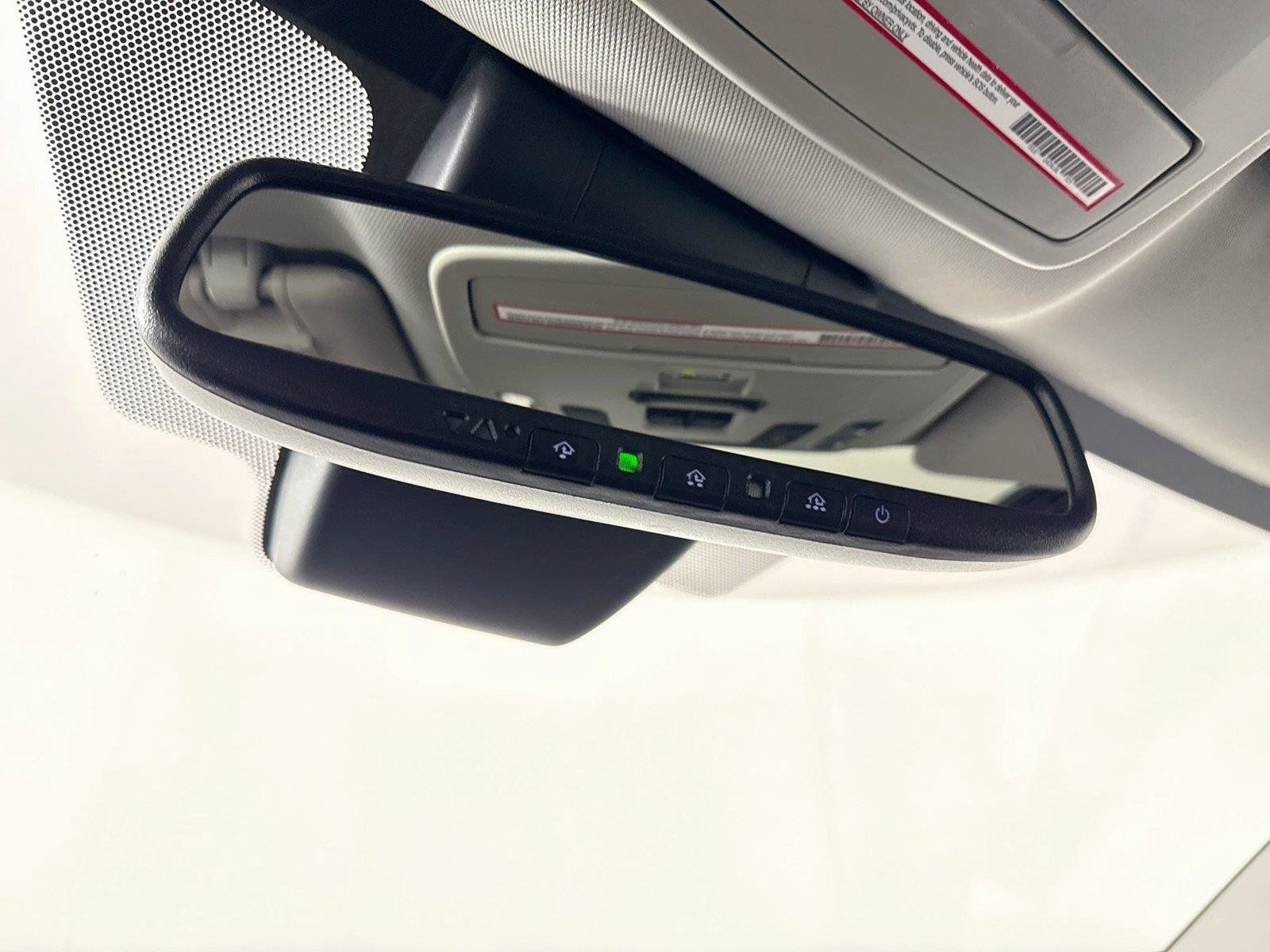Certified 2026 Toyota Sienna XLE FWD image 23