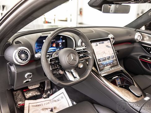 Used 2023 Mercedes-Benz SL 55 AMG 4MATIC image 19