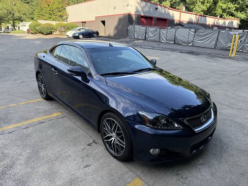 Used 2013 Lexus IS 250C w/ Luxury Pkg RWD image 15