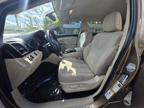 Used 2009 Toyota Venza FWD image 14