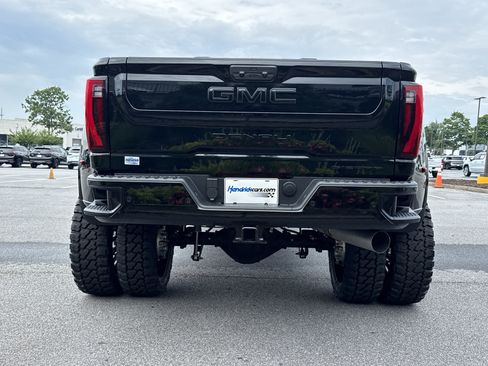 Used 2026 GMC Sierra 3500 Denali Ultimate AWD/4WD image 9