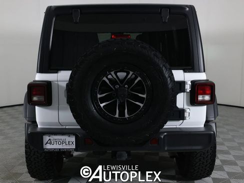 Used 2024 Jeep Wrangler Unlimited Sport AWD/4WD image 6