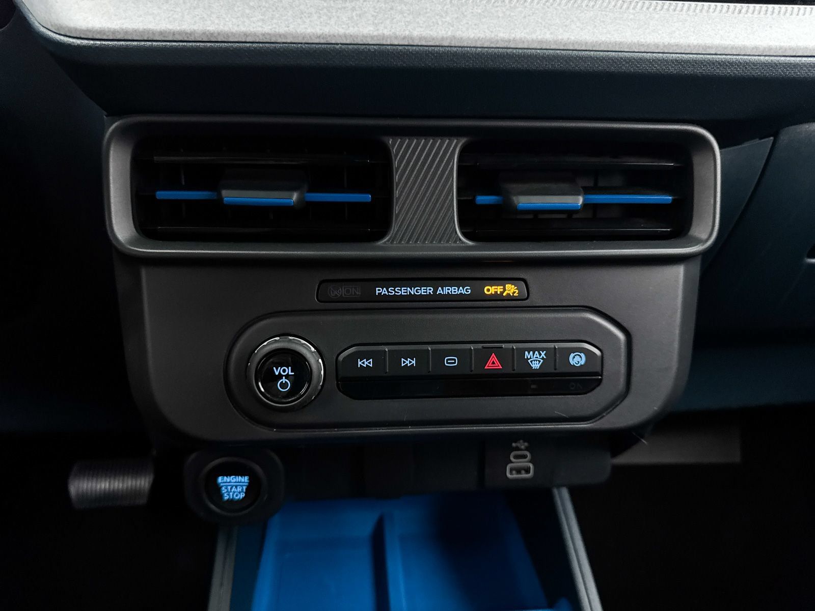 Used 2025 Ford Maverick XLT FWD image 22