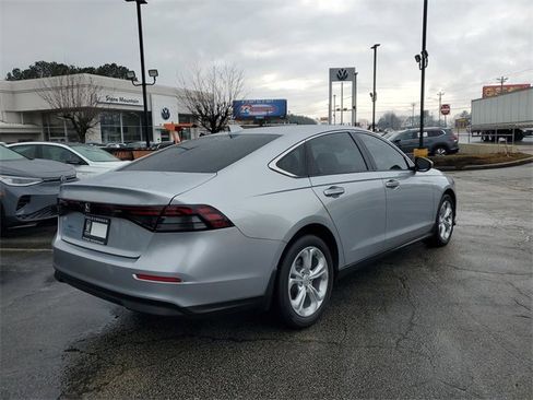 Used 2024 Honda Accord LX image 4