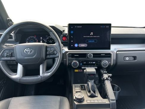 Used 2025 Toyota 4Runner TRD Off-Road Premium w/ Tow Technology Package AWD/4WD image 11
