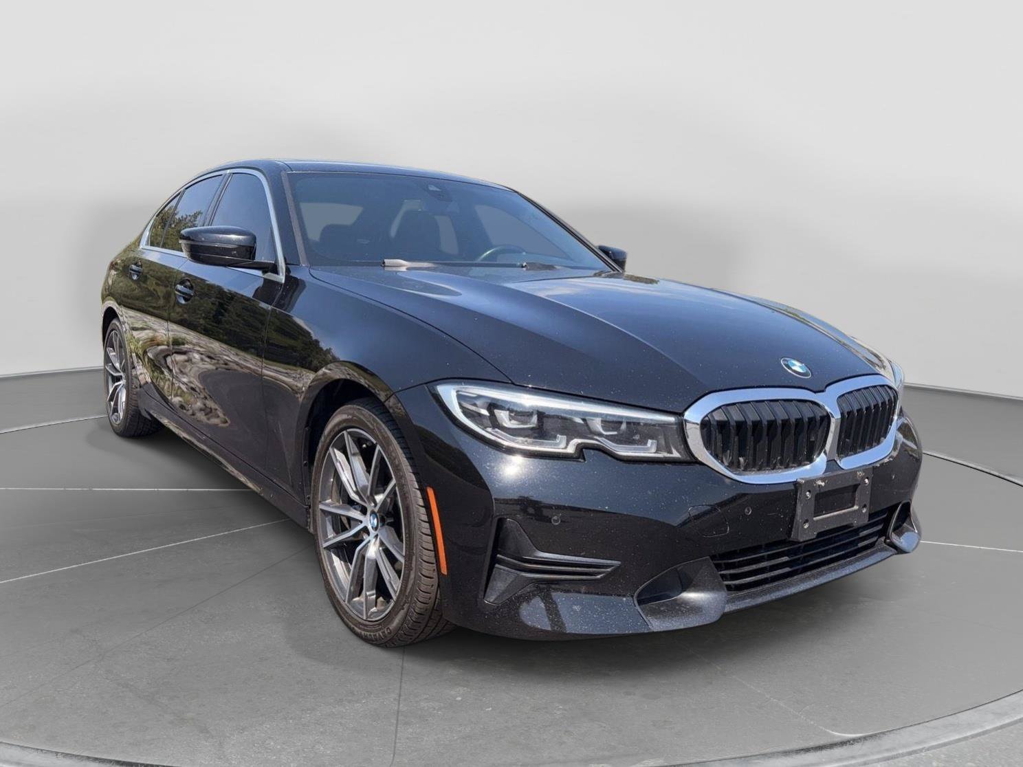 Used 2020 BMW 330i Sedan w/ Convenience Package RWD image 4
