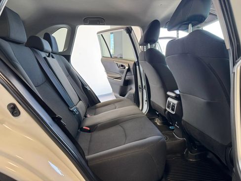 Used 2023 Toyota RAV4 LE AWD/4WD image 29