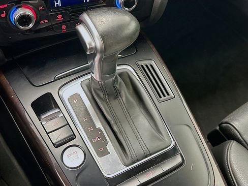 Used 2013 Audi A5 2.0T Premium Plus image 23