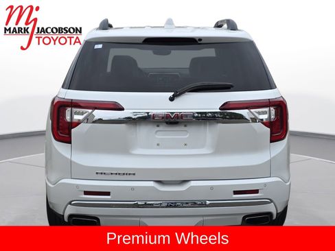 Used 2021 GMC Acadia Denali w/ Denali Technology Package image 10