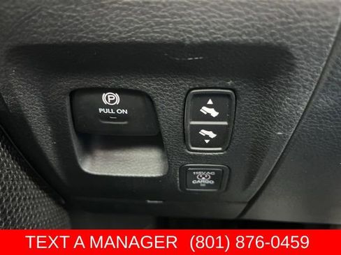 Used 2025 RAM 1500 Laramie w/ Sport Appearance Package AWD/4WD image 23
