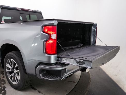Used 2021 Chevrolet Silverado 1500 RST AWD/4WD image 9