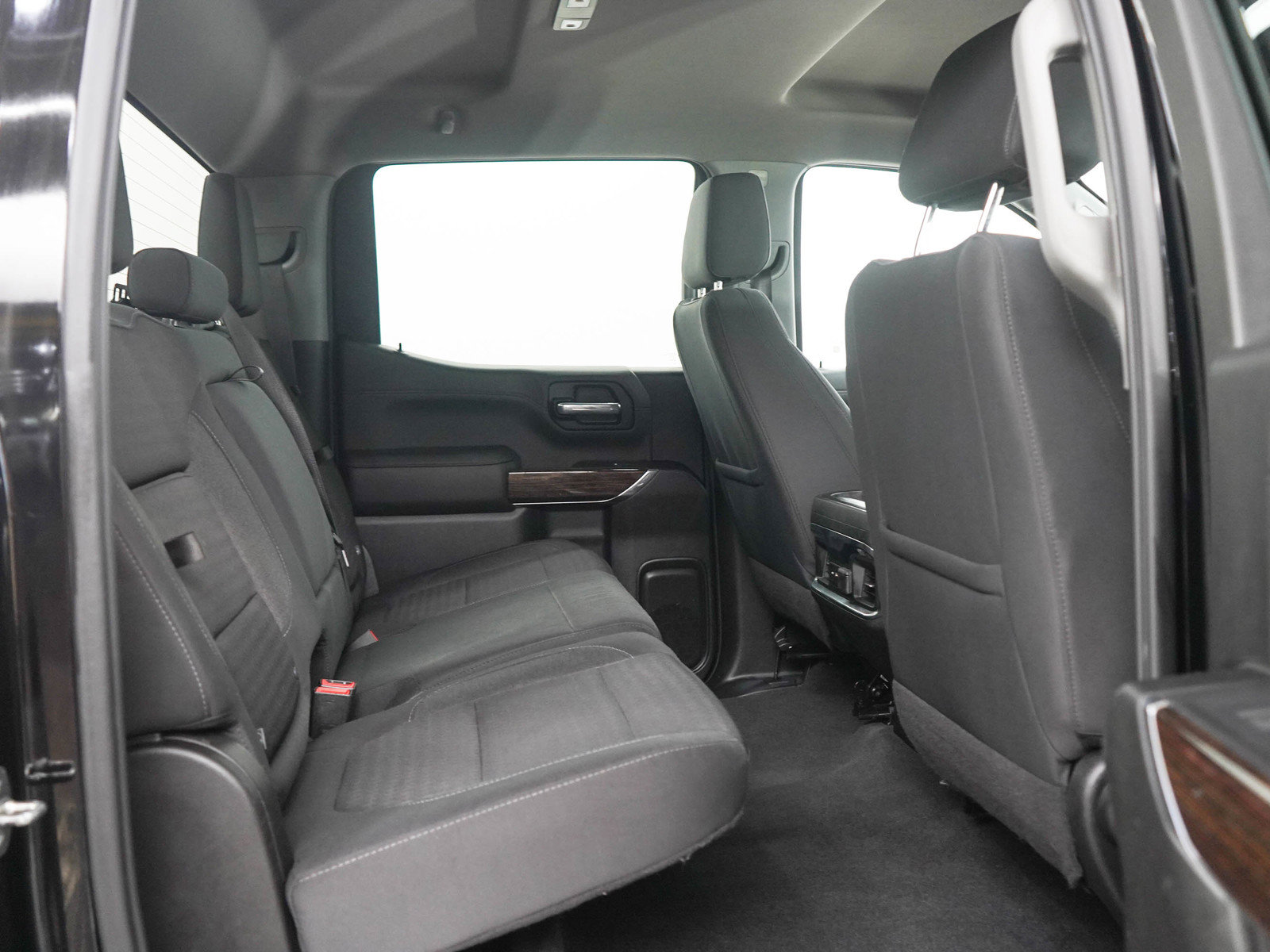 Used 2020 GMC Sierra 1500 Elevation w/ Elevation Value Package AWD/4WD image 12