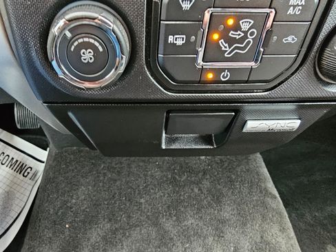 Used 2014 Ford F150 XLT w/ Equipment Group 302A Luxury image 42