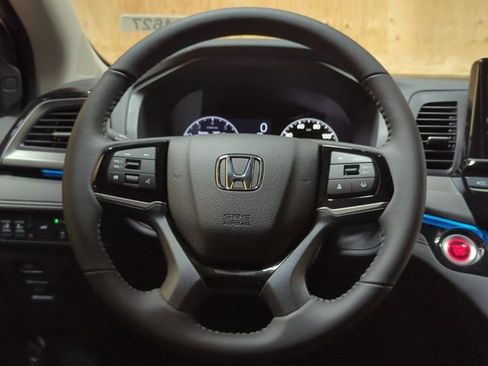 New 2026 Honda Odyssey Touring image 15