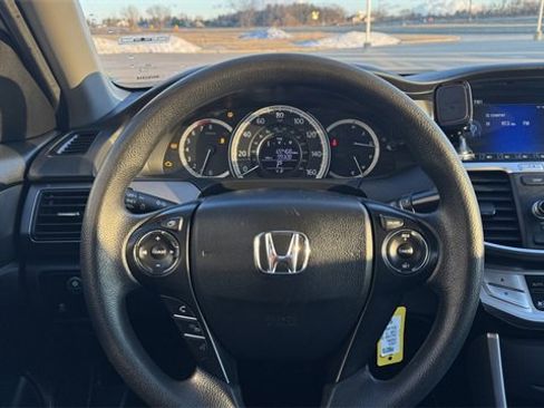 Used 2015 Honda Accord LX image 25
