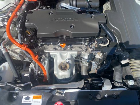 Used 2022 Honda Accord Sport image 17