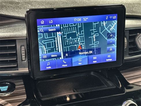 Used 2022 Ford Explorer Limited image 21