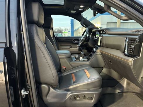 Certified 2023 GMC Sierra 1500 AT4 w/ Technology Package image 29