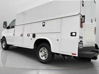New 2025 Chevrolet Express 3500 w/ Power Convenience Package RWD video 3