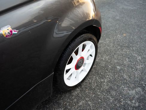 Used 2015 FIAT 500 Abarth FWD image 5