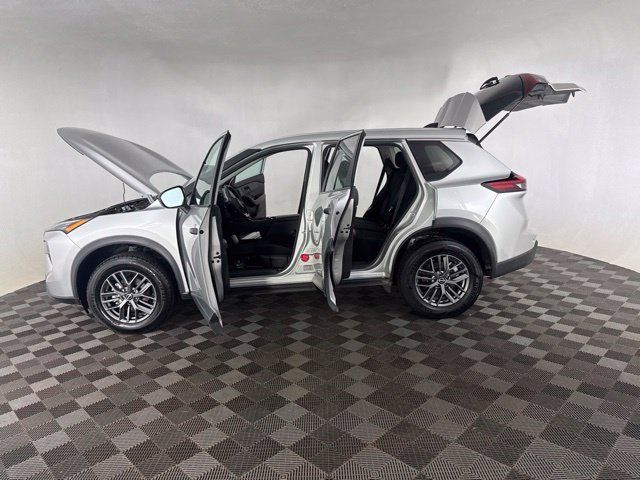 Certified 2024 Nissan Rogue S AWD/4WD image 9