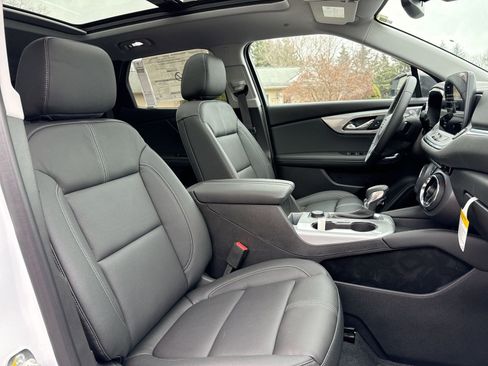 New 2026 Chevrolet Blazer LT w/ Midnight/Sport Edition image 18