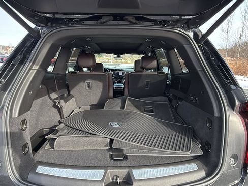 Used 2020 Cadillac XT6 Premium Luxury image 23