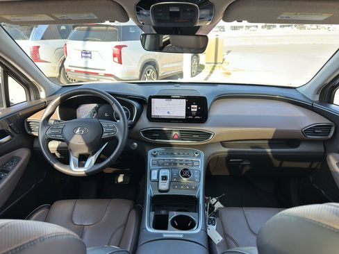 Used 2022 Hyundai Santa Fe Limited image 12